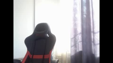 ariannaloovel online show from 02-06-25, 09:06