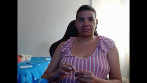 ariannaloovel online show from 02-15-25, 04:45