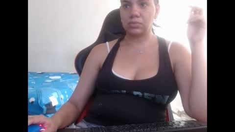 ariannaloovel online show from 09-08-25, 04:50