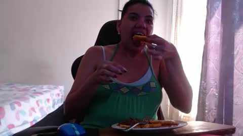 ariannaloovel online show from 09-29-25, 06:24