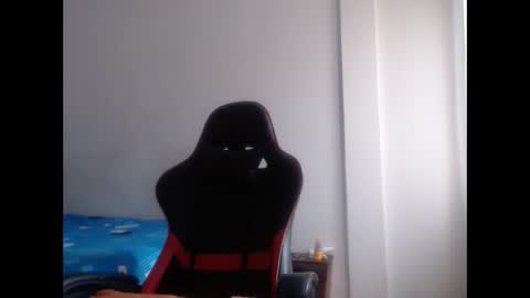 ariannaloovel online show from 11-12-25, 06:08