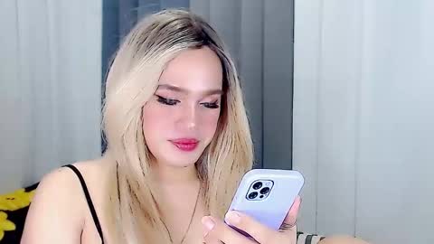 ARIANNE CUMS  online show from 03-07-25, 12:12