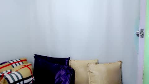 ARIANNE CUMS  online show from 10-02-25, 07:26