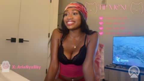 Snapshot of arianyxbby chatting on 07-15-26, 03:12 Aria Nyx online show from 07-15-26, 03:12