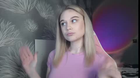 ariavelvets online show from 06-01-26, 01:57