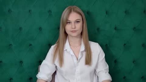 Aria online show from 10-07-25, 05:21