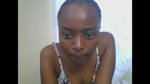 Snapshot of ariax_a chatting on 02-12-26, 08:20 Tight pussy online show from 02-12-26, 08:20
