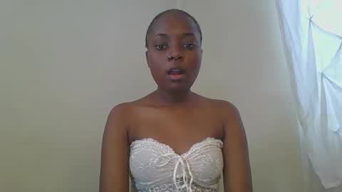 Snapshot of ariax_a chatting on 03-08-26, 07:23 Tight pussy online show from 03-08-26, 07:23