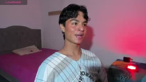 Snapshot of ariel_adan chatting on 05-20-26, 11:49 ariel_adan online show from 05-20-26, 11:49
