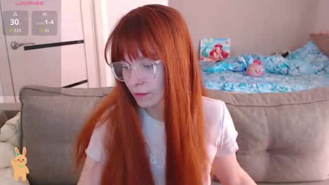 Snapshot of ariel_donovan chatting on 11-26-25, 02:18 Ariel Donovan online show from 11-26-25, 02:18