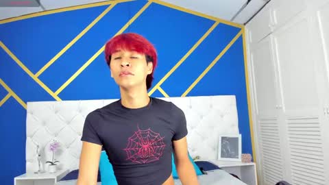 ARIEL VILLA online show from 03-06-25, 01:58