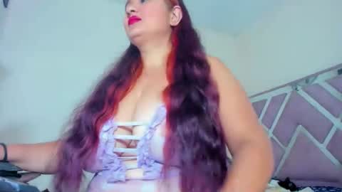 Snapshot of ariela_daltonn chatting on 01-07-26, 10:45 ariela_daltonn online show from 01-07-26, 10:45