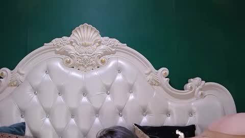 Snapshot of arielburn chatting on 09-18-25, 09:17 Ariel online show from 09-18-25, 09:17