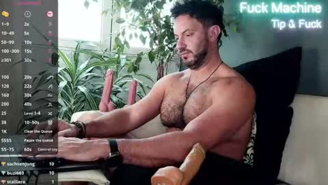 Snapshot of arielenbsas chatting on 07-19-26, 01:48 Ariel online show from 07-19-26, 01:48