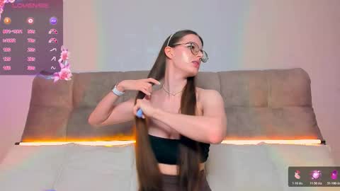 Ariella online show from 11-04-25, 04:22