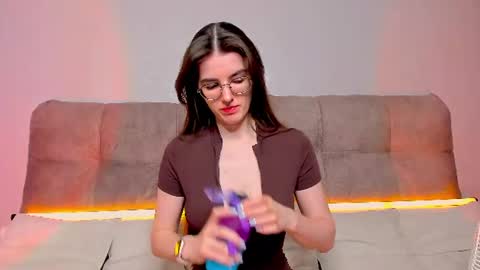 Snapshot of ariellateska chatting on 07-11-26, 05:43 Ariella online show from 07-11-26, 05:43