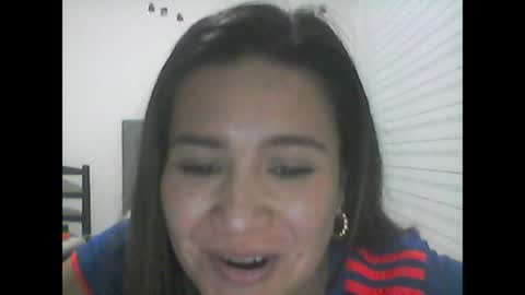 Snapshot of arielrose1022 chatting on 06-06-26, 12:49 Ariel Rose online show from 06-06-26, 12:49