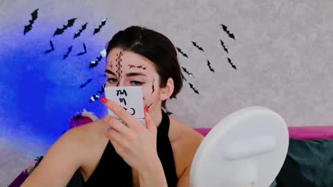 arielstonks_lovee online show from 10-31-25, 02:56