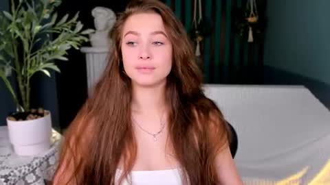 Snapshot of arielsykes chatting on 06-29-26, 06:08 arielsykes online show from 06-29-26, 06:08