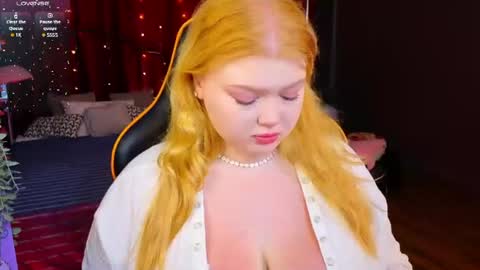 Snapshot of ariettaheart chatting on 06-19-26, 03:27 Adele online show from 06-19-26, 03:27