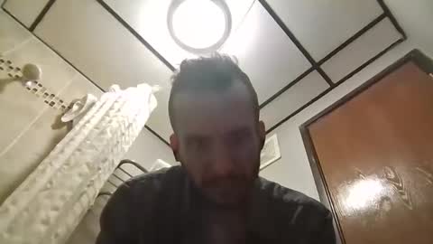 Snapshot of ariggz chatting on 02-14-25, 09:13 ariggz online show from 02-14-25, 09:13