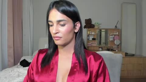 Aria online show from 04-20-26, 07:33