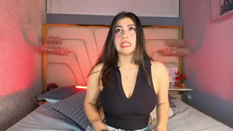 Ariia sweett online show from 05-17-26, 04:21