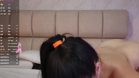 Snapshot of ariivegaa chatting on 03-12-26, 05:57 Ari Vega online show from 03-12-26, 05:57