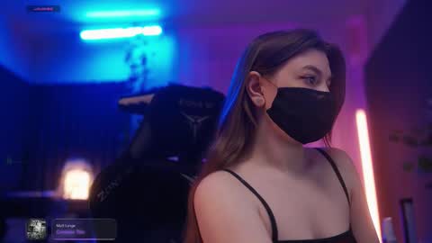 Arina online show from 09-19-25, 02:40