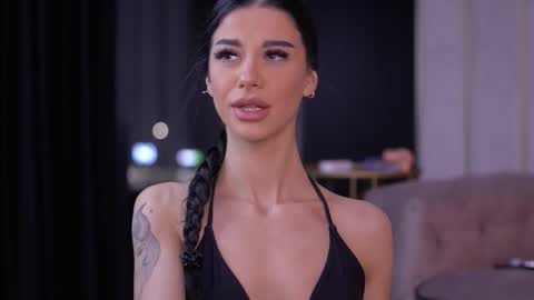 Arina online show from 12-21-25, 06:15