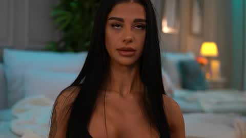 Snapshot of arinarhodes chatting on 05-25-26, 06:36 Arina online show from 05-25-26, 06:36