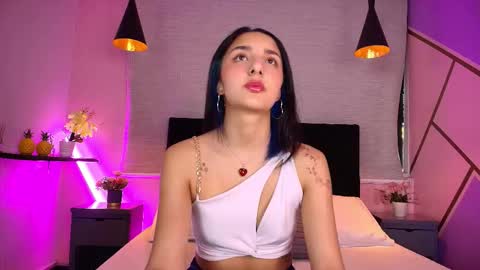 Aris Suarez online show from 03-22-26, 01:47