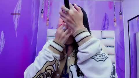 arisha_lee2 online show from 07-12-26, 06:10