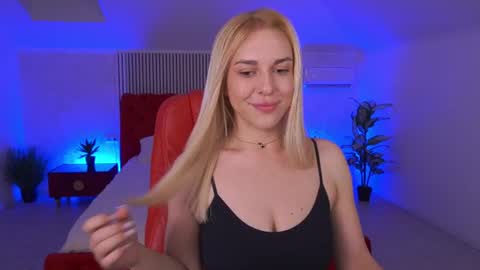 Snapshot of arishkalulu chatting on 06-19-26, 06:29 Arishka online show from 06-19-26, 06:29
