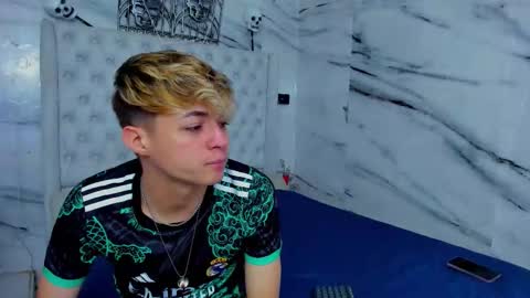 celina online show from 11-07-25, 12:10