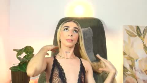   Nice to meet you  thumb up me please its important I  LOOK MY BIO DOWN online show from 06-05-26, 06:52