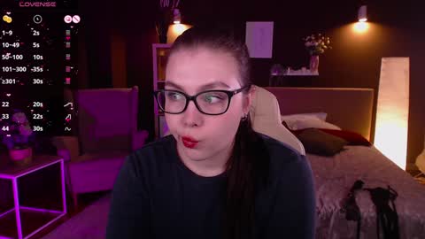 Snapshot of arizonaa_muse chatting on 01-10-25, 12:26 Astrid online show from 01-10-25, 12:26