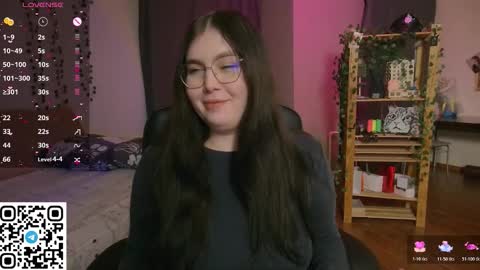Snapshot of arizonaa_muse chatting on 03-08-26, 01:26 Astrid online show from 03-08-26, 01:26