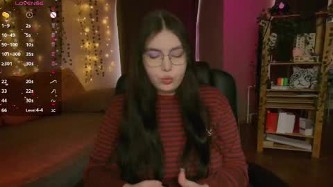 Snapshot of arizonaa_muse chatting on 04-20-26, 07:22 Astrid online show from 04-20-26, 07:22