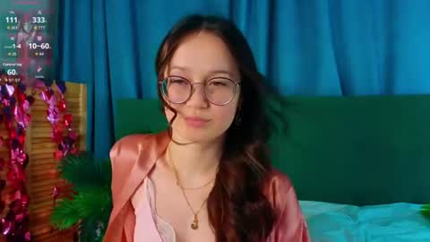 Bella3 online show from 07-16-26, 09:43