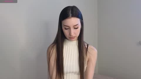 Snapshot of arlettebrougham chatting on 02-20-26, 03:47 Kate online show from 02-20-26, 03:47