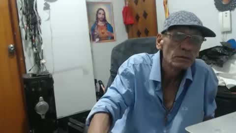 armaduradeacero online show from 12-01-25, 07:35