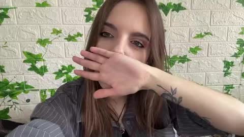 Lisa online show from 05-24-26, 06:18