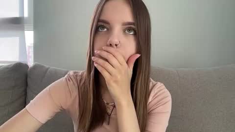 Lisa online show from 07-03-26, 01:17