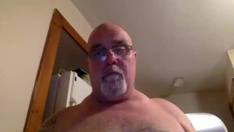 Snapshot of armyguy5311 chatting on 02-18-26, 06:42 armyguy5311 online show from 02-18-26, 06:42