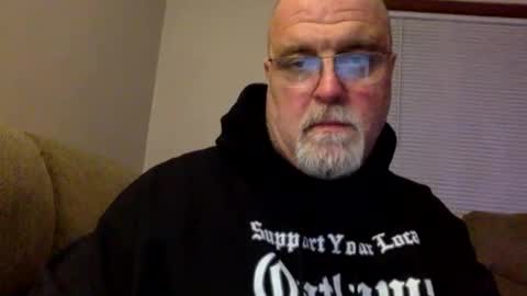 Snapshot of armyguy5311 chatting on 02-19-26, 07:04 armyguy5311 online show from 02-19-26, 07:04