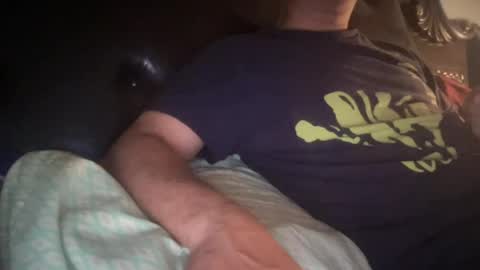 Snapshot of arnie774u chatting on 07-17-26, 01:56 arnie774u online show from 07-17-26, 01:56
