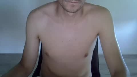 Snapshot of arnoanro chatting on 07-02-26, 04:13 arnoanro online show from 07-02-26, 04:13