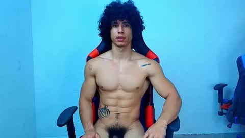 Snapshot of arnold_black69 chatting on 10-23-25, 01:21 arnold black online show from 10-23-25, 01:21