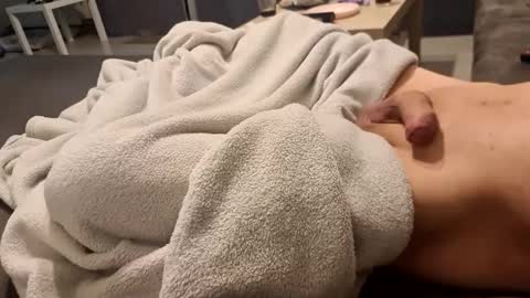 Arok online show from 12-21-25, 12:18